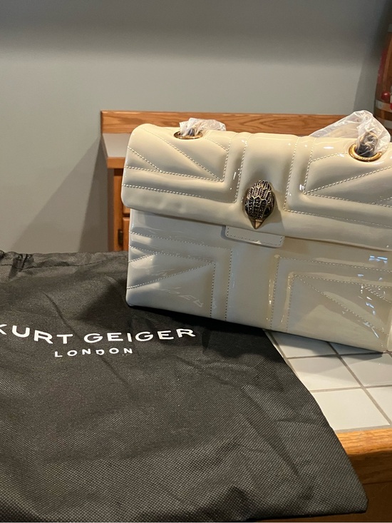 Kurt Geiger Handbags - Kurt Geiger Cream Patent Quilted Shoulder Bag with Kensington NWT